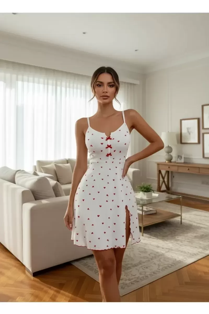 Kadın Beyaz Kırmızı Kalp Desenli Askılı Mini Elbise Şık Günlük Kadın Elbise Özel Tasarım